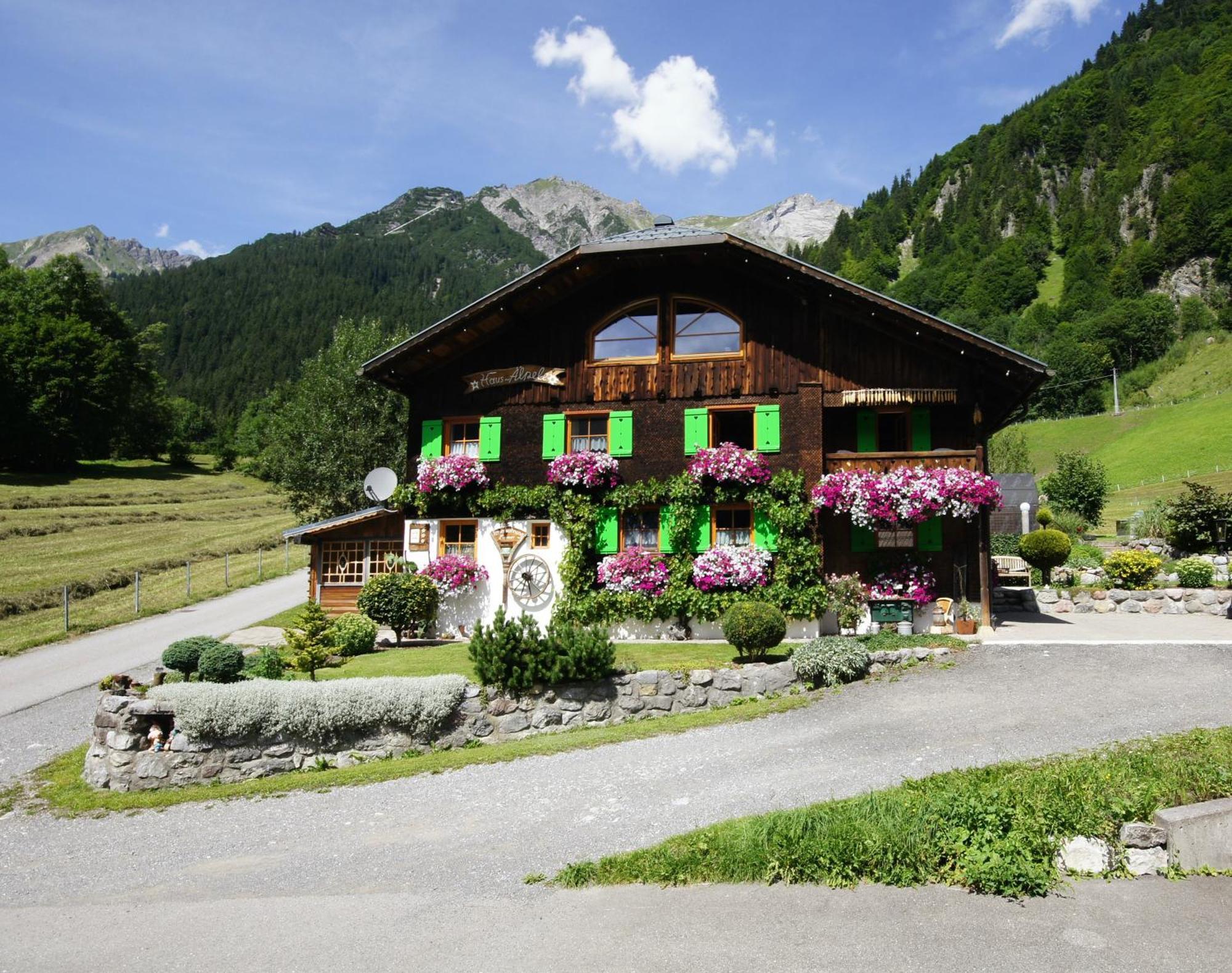 Haus Aelpele Apartment Klosterle am Arlberg Exterior foto