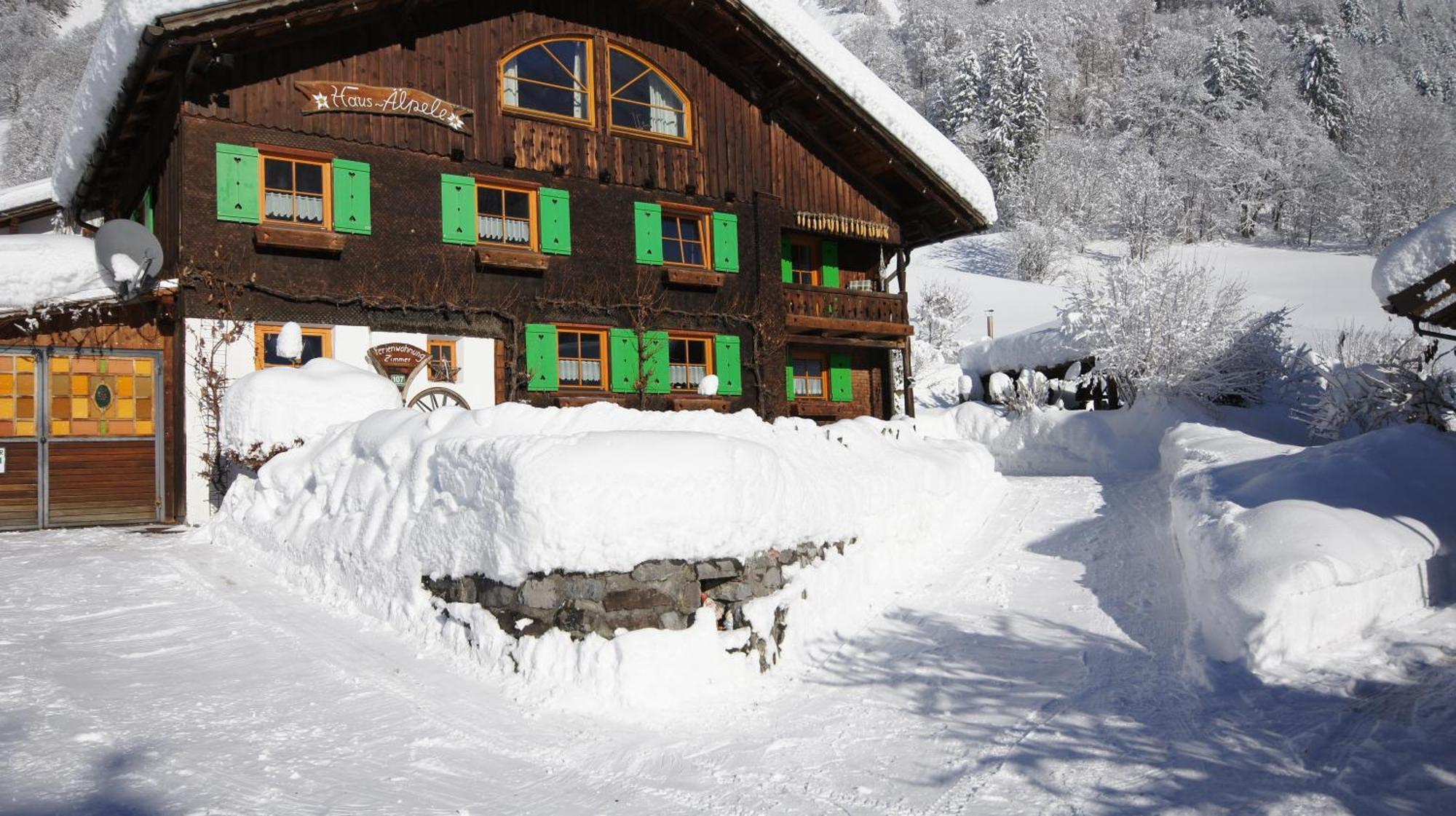 Haus Aelpele Apartment Klosterle am Arlberg Exterior foto