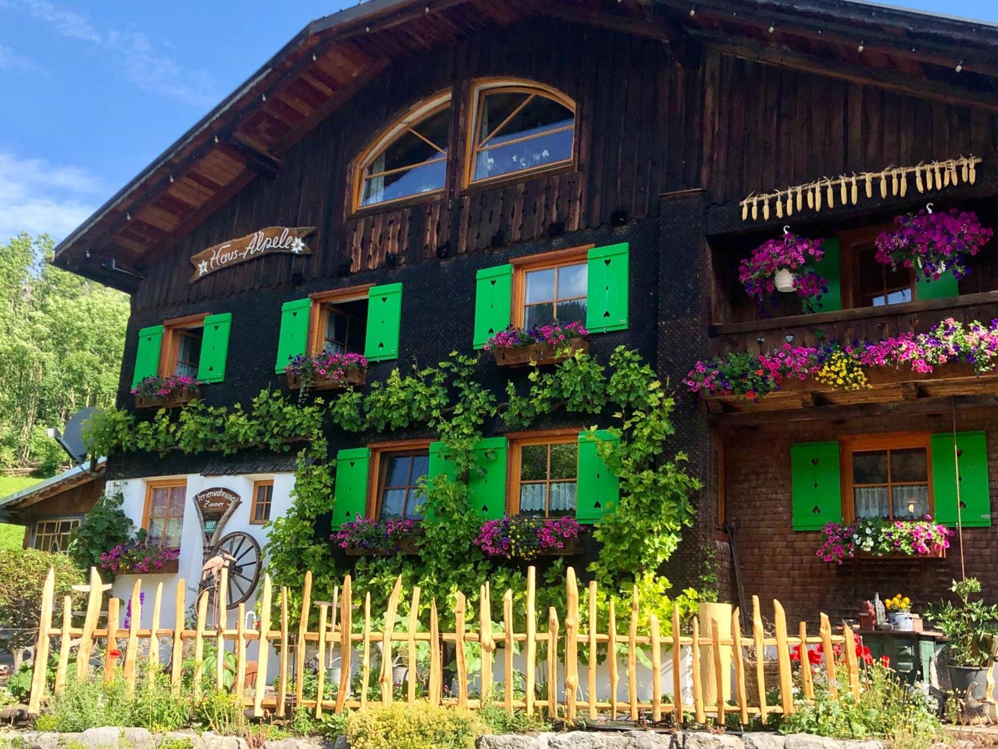 Haus Aelpele Apartment Klosterle am Arlberg Exterior foto